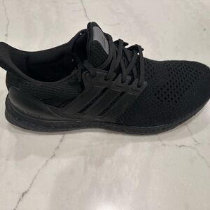 All black adidas ultra boost | size 9 1/2